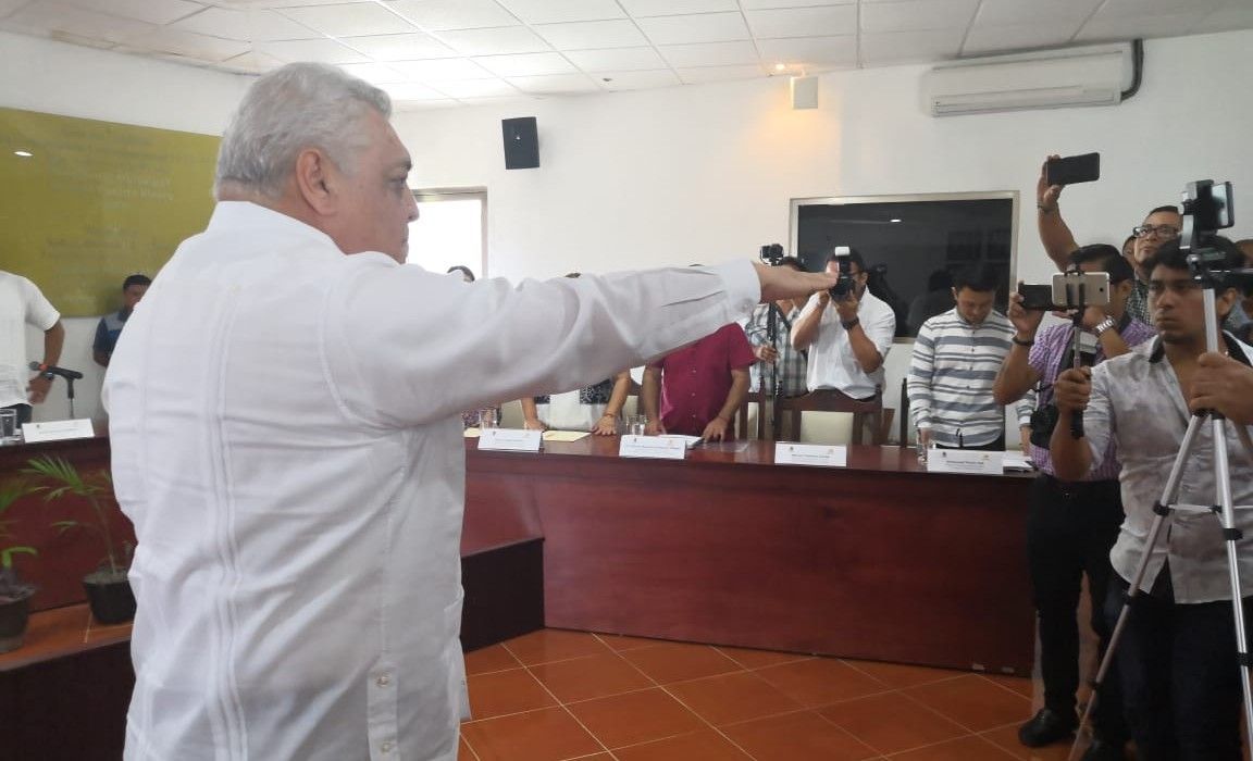 OPB | Manuel Valencia regresa de regidor, y acusa a Otoniel  de “ineficiente e incumplido”