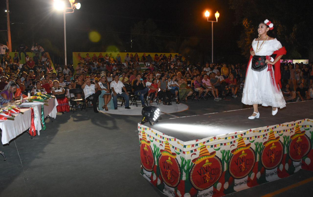 Fomenta Gobierno de Laura Fernández valores cívicos y símbolos patrios