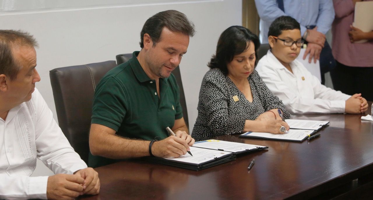 Firma Cozumel convenio para erradicar el trabajo infantil