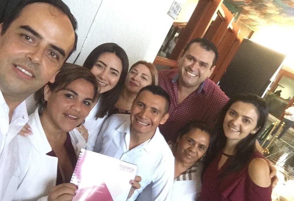 La deuda podría hacer lo imposible: unir a MORENA