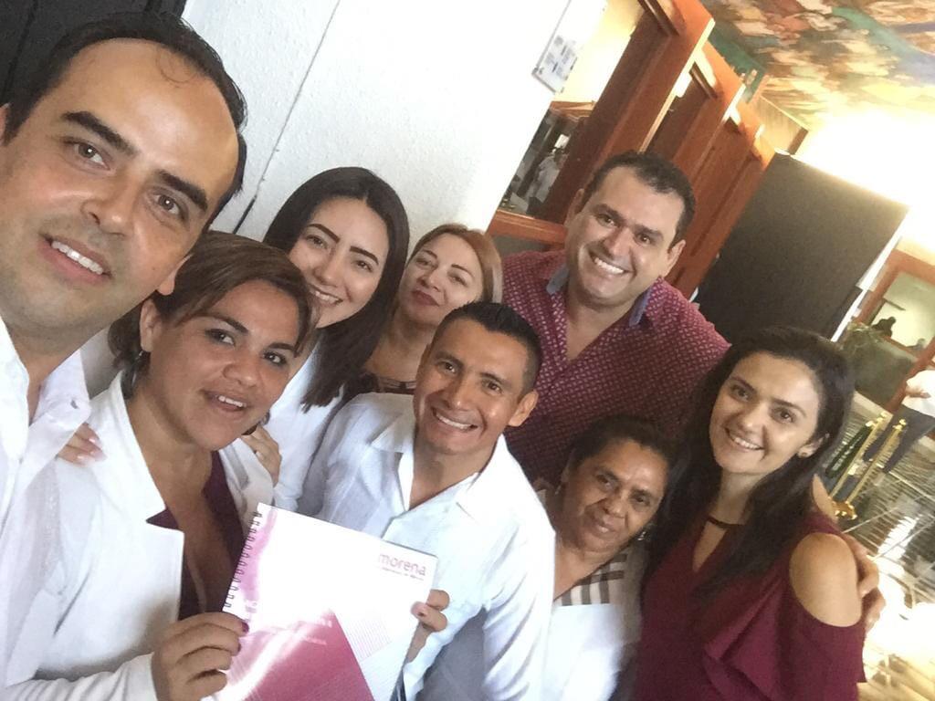 La deuda podría hacer lo imposible: unir a MORENA
