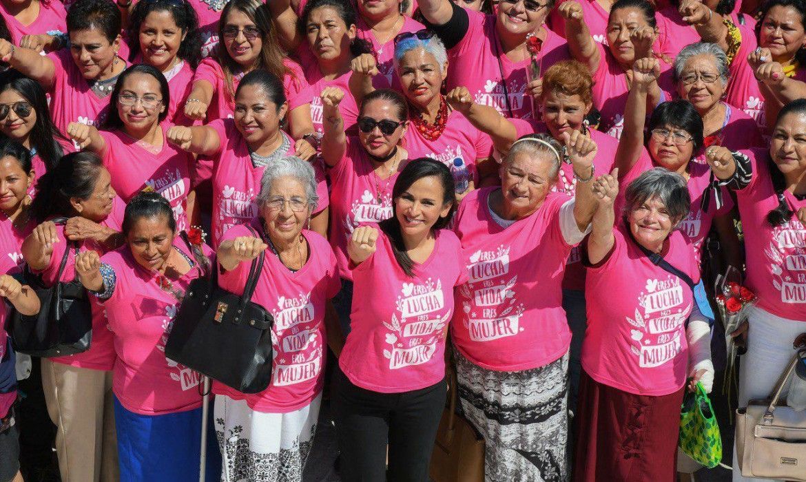 Inicia Laura Fernández programa de sensibilización sobre el cáncer de mama