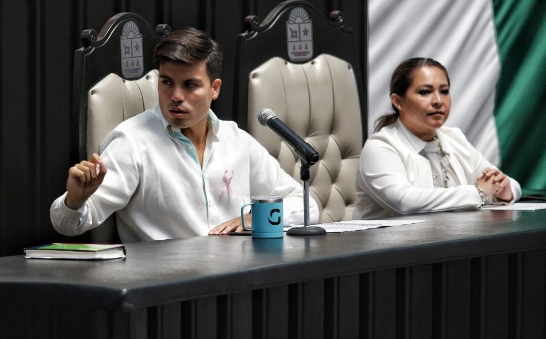 Gustavo Miranda acusa que “algunos coordinadores buscan negociar” temas legislativos, y dice que nadie puede llamarlo a cuentas