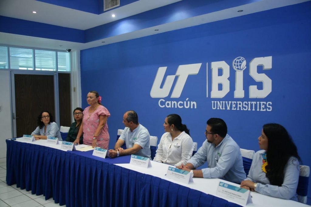 ISLA MUJERES | Firma Ayuntamiento con UT Cancún convenio en beneficio del Pueblo Mágico