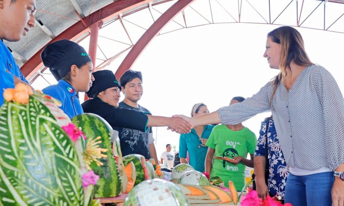 Promueve gobierno de Pedro Joaquín la sana alimentación entre la sociedad cozumeleña