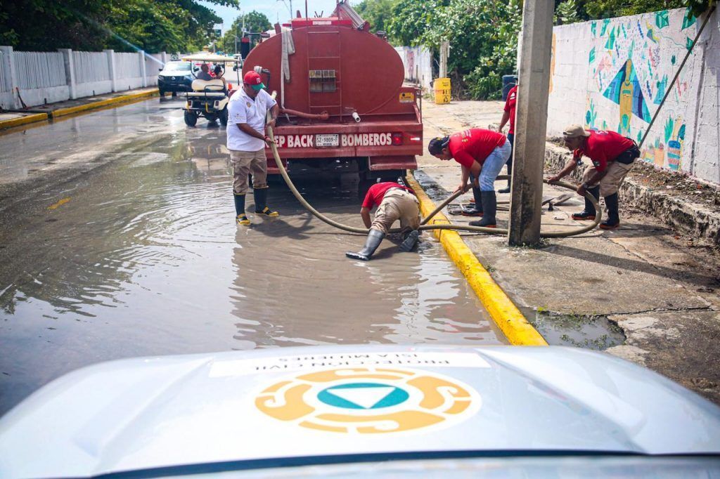 ISLA MUJERES | Realizan trabajo de prevención para evitar afectaciones por lluvias