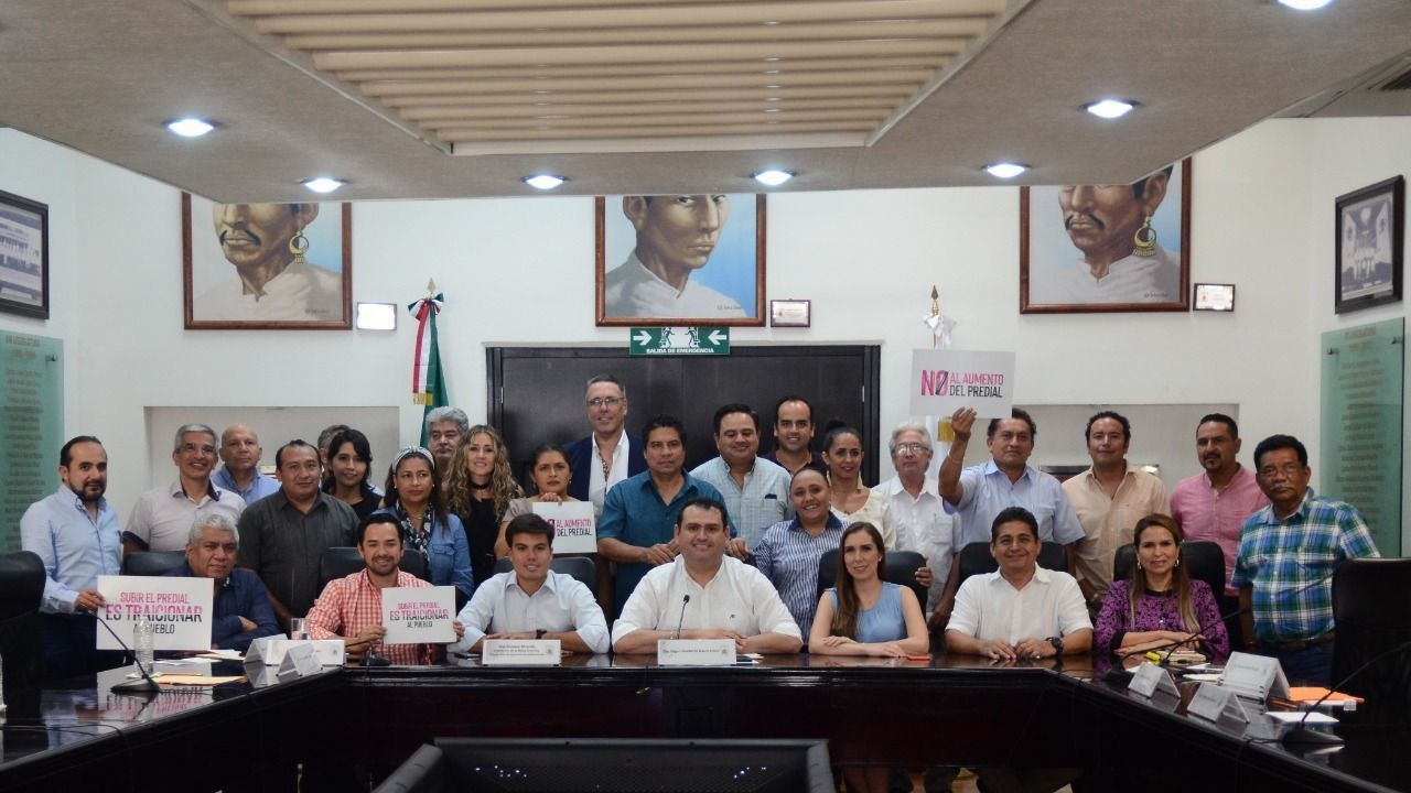 Hasta diputados aliados le dan la espalda a Laura Beristain, y rechazan aumento de predial en Solidaridad