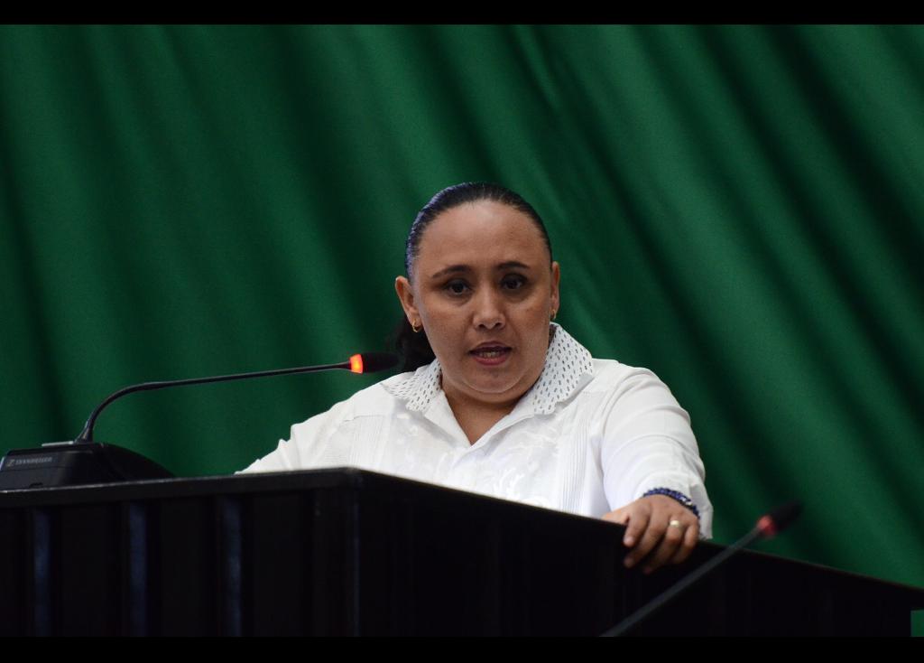 Cristina dice que nunca se discutió exención impositiva a casinos, pero acepta haber votado a favor el dictamen