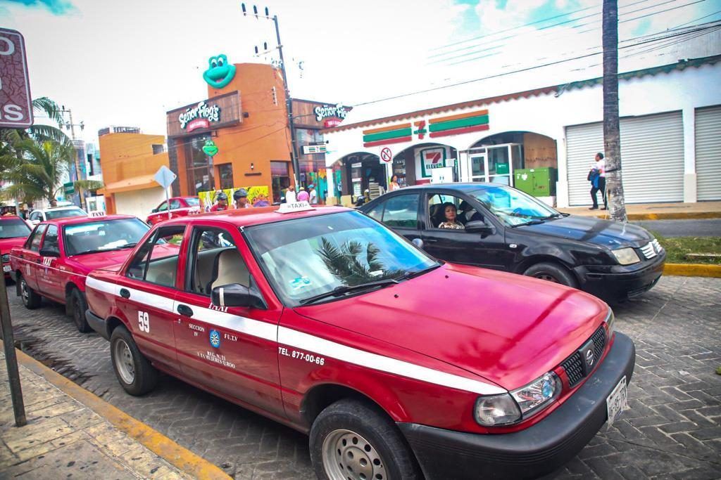 Regularizan uso de polarizados en Isla Mujeres