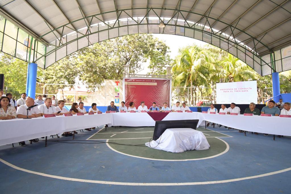 Presentan consultas a Tren Maya en comunidades indígenas, pero lo hacen sin un traductor de esa lengua