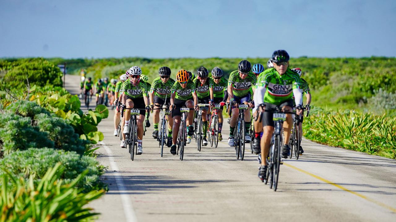 Exitosa 6ª edición del Gran Fondo de Nueva York (GFNY) Cozumel 2019; el mexicano Moisés Aldape se adjudicó el primer lugar