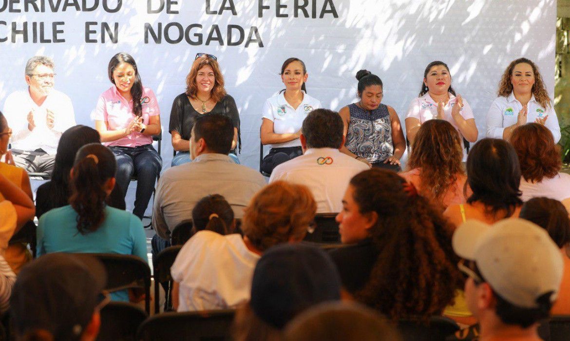 Recibe DIF Puerto Morelos equipo para terapias adquirido en campaña altruista con restauranteros