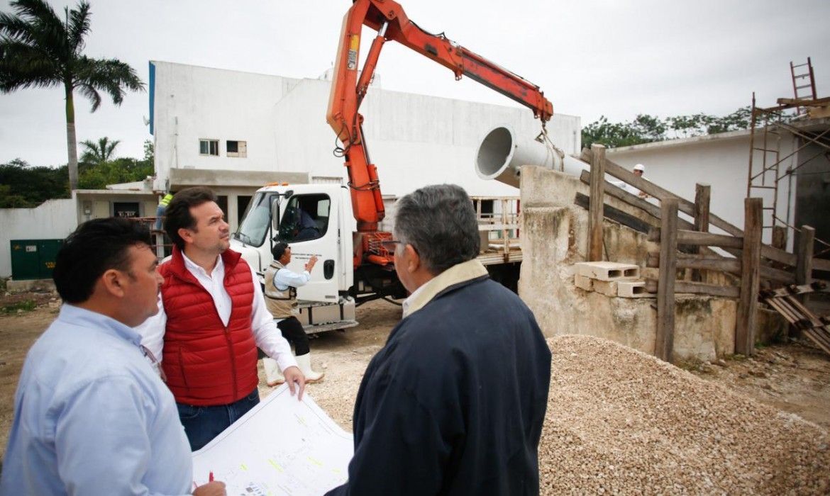 Constata Pedro Joaquín la rehabilitación de la planta de tratamiento de aguas negras en el Rastro Municipal, con la que mejorará la calidad de los productos cárnicos