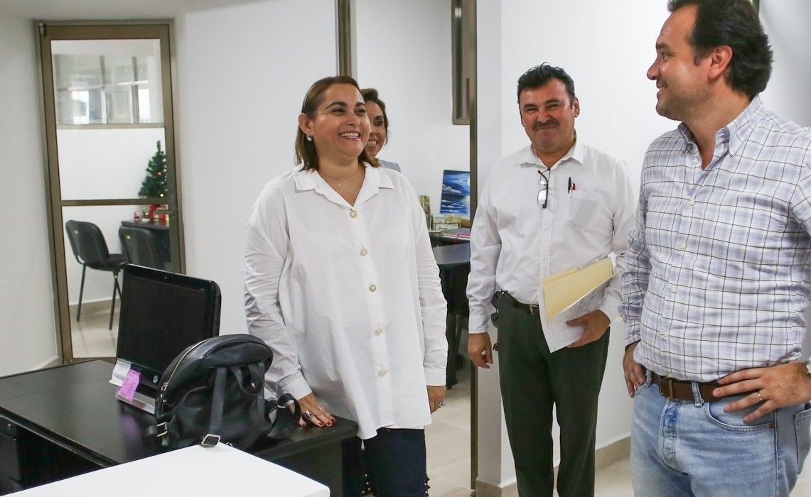 Entrega Pedro Joaquín oficinas de Sindicatura y regidores