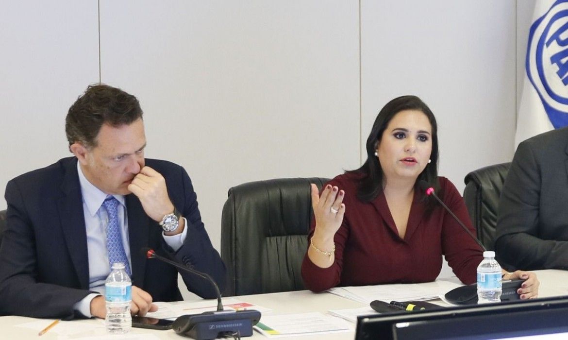 “Mexicanos, con derecho a recibir servicios médicos gratuitos”: Mayuli Martínez Simón