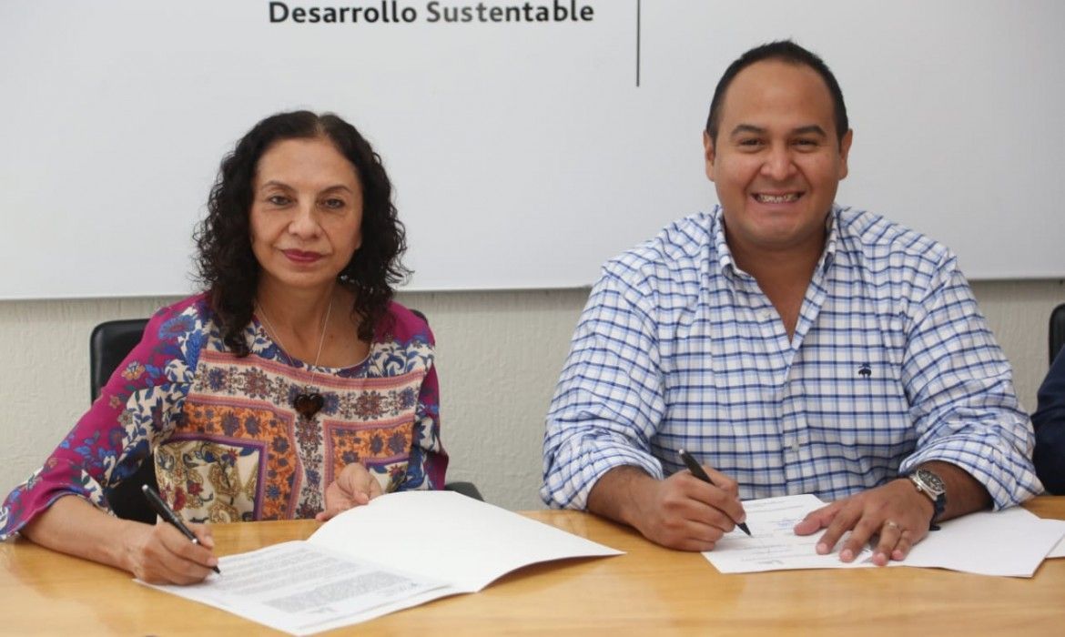 Gobierno de Juan Carrillo y Unicaribe firman convenio para que las nuevas generaciones tengan mejores oportunidades de formación educativa en Isla Mujeres