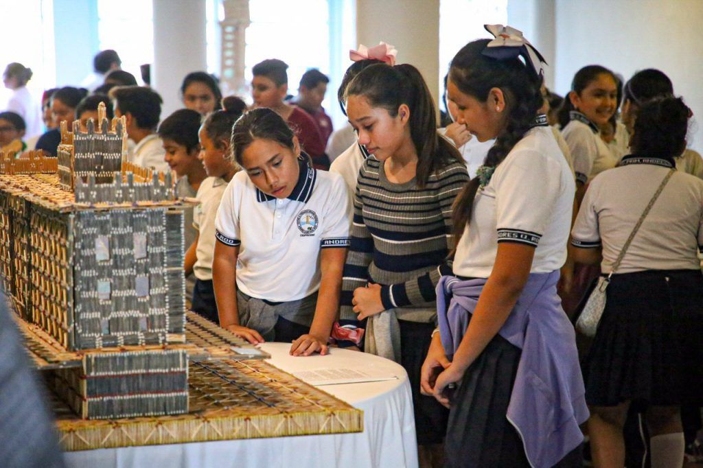 Inaugura Ayuntamiento de IM exposición de obras mexicanas con fósforos “Ser I Yo”
