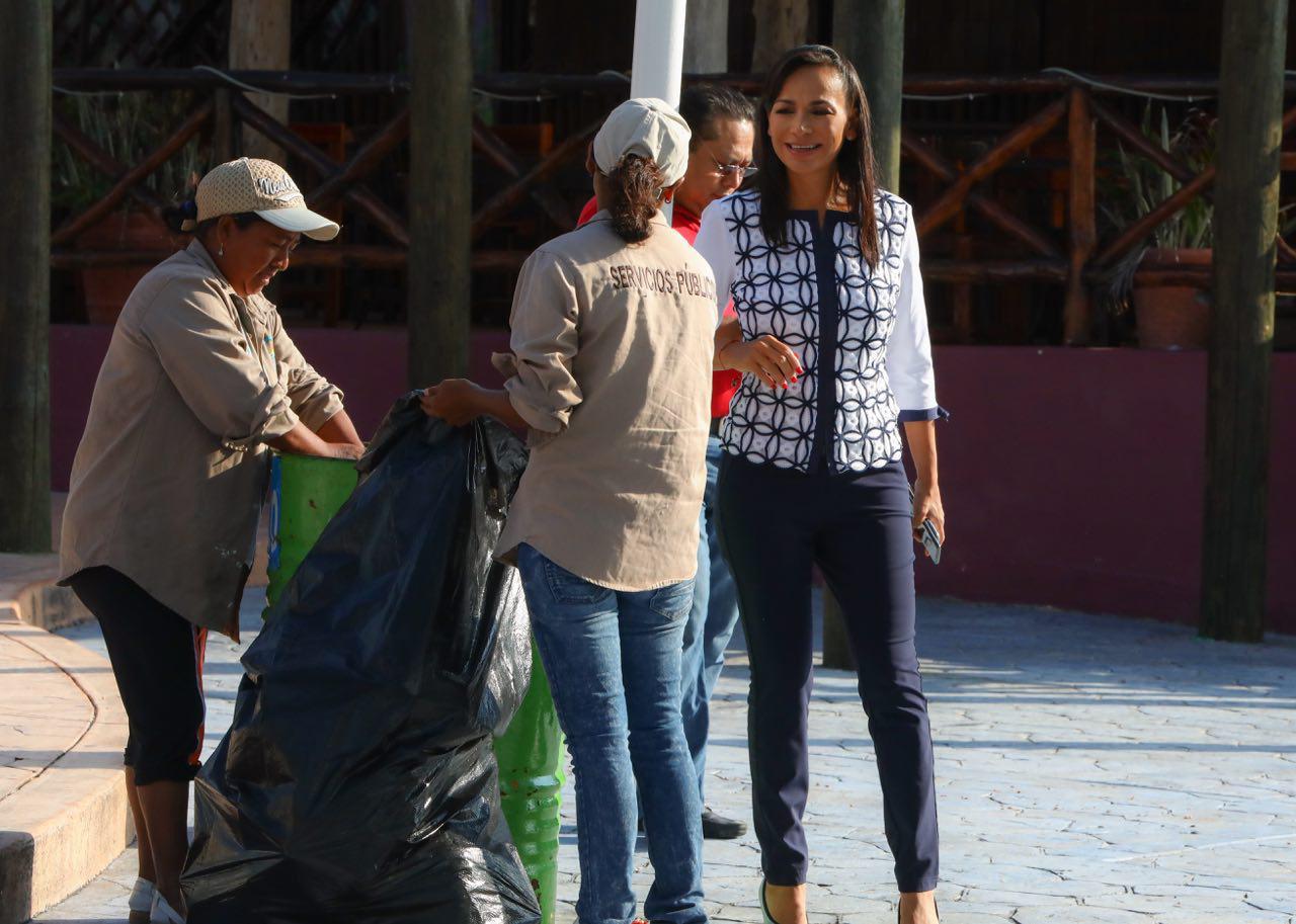 Mantiene Gobierno de Laura Fernández programa emergente de limpieza de la zona turística