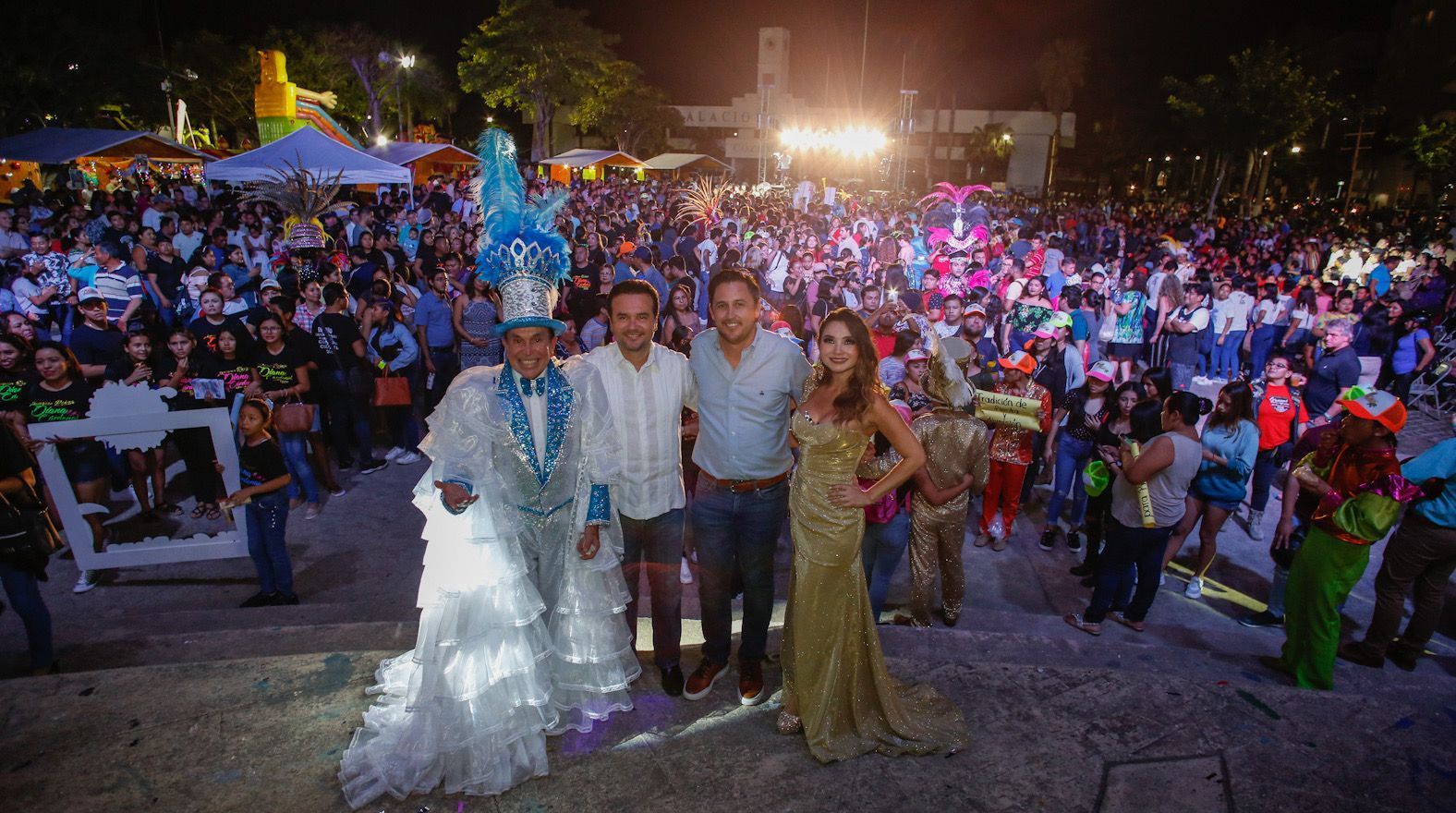 Preside Pedro Joaquín presentación popular de los candidatos a reyes y reinas del Carnaval Cozumel 2020