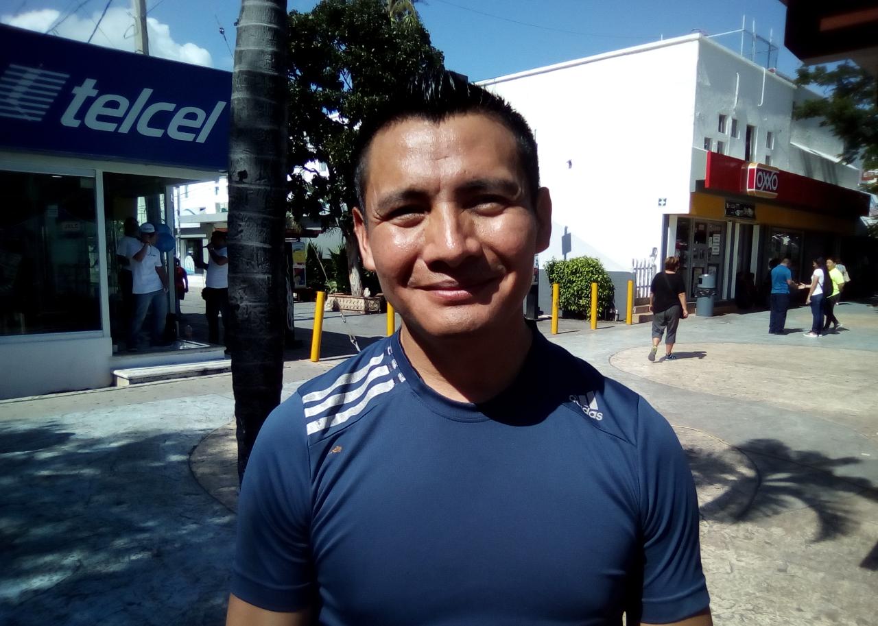 Alberto Batún, a favor de propuesta de AMLO de rifar avión presidencial