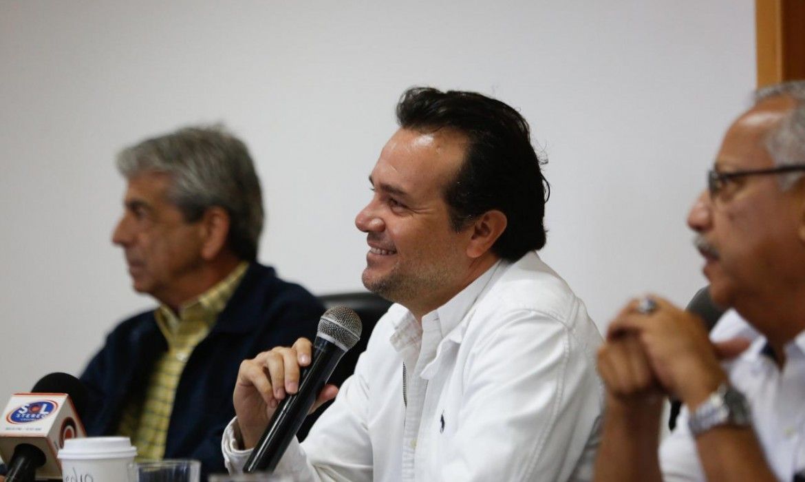 Pedro Joaquín dice que Cozumel está preparado para atender cualquier situación sanitaria a futuro y que el reto es acelerar los procesos