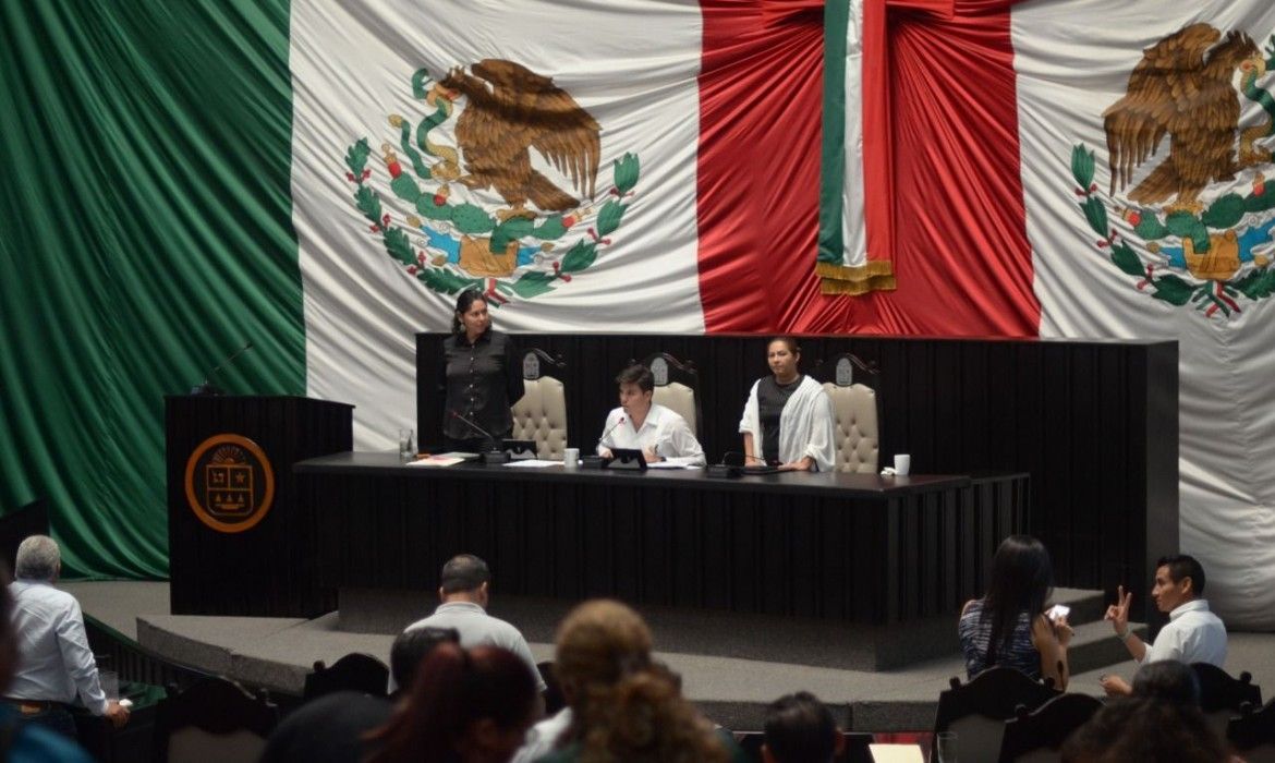 Retiran de la Ley cobro de contenedores de basura a comercios en Cancún