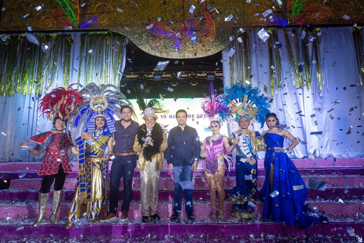 La participación de los jóvenes en el Carnaval Cozumel 2020 contribuye a preservar nuestras tradiciones: Pedro Joaquín