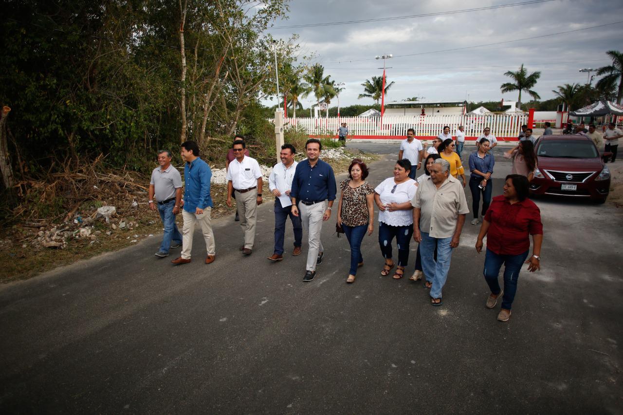 Entrega Pedro Joaquín infraestructura vial y electrificación en la Colonia Maravilla  