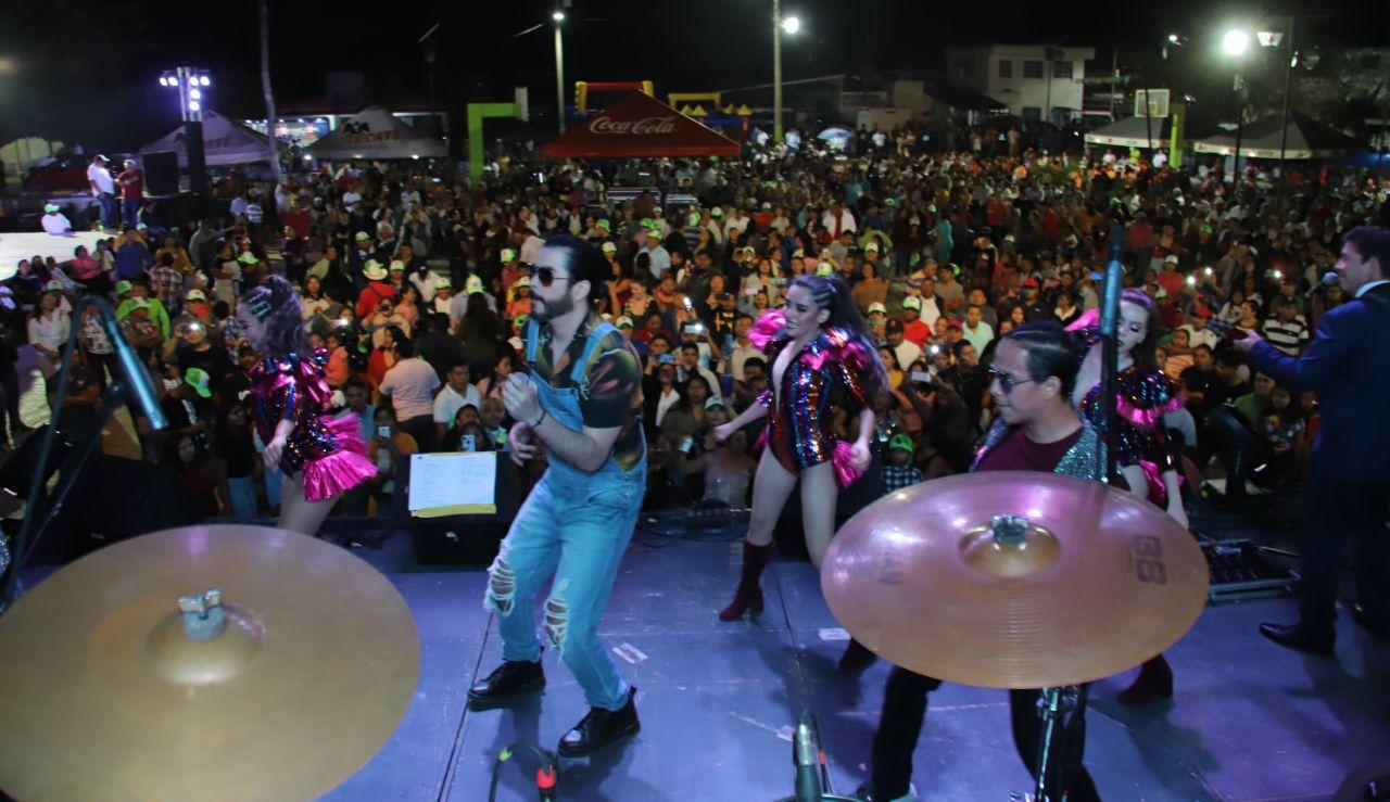Vive Leona Vicario con toda intensidad carnaval “Aventura en la Selva”