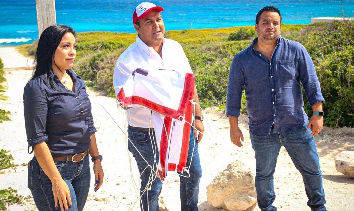 Abre Juan Carrillo acceso al mar que se encontraba cerrado | “Las ventanas al mar son y seguirán siendo libres”, dijo