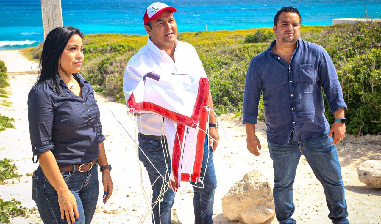 Abre Juan Carrillo acceso al mar que se encontraba cerrado | “Las ventanas al mar son y seguirán siendo libres”, dijo