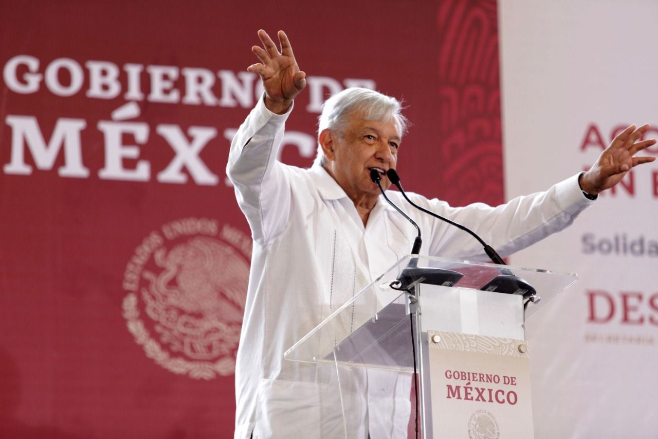 Serán derecho constitucional pensión universal y becas, anuncia diputada de MORENA