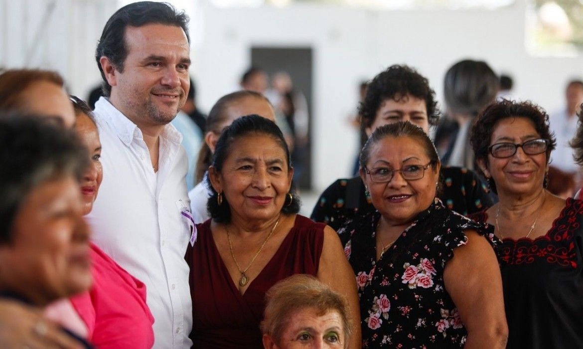 Pedro Joaquin dijo que su administración trabaja en el fortalecimiento de políticas públicas que garanticen una mejor calidad de vida para las mujeres cozumeleñas