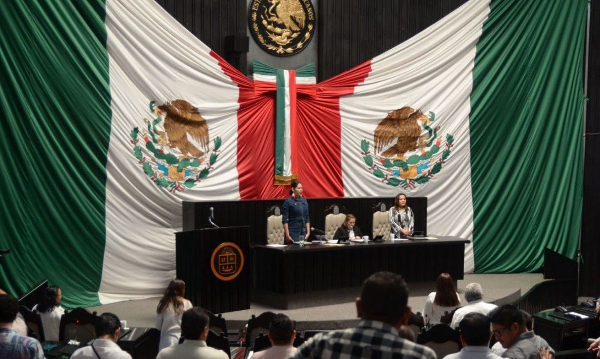 Eligen a integrantes del primer Parlamento de Mujeres de Quintana Roo