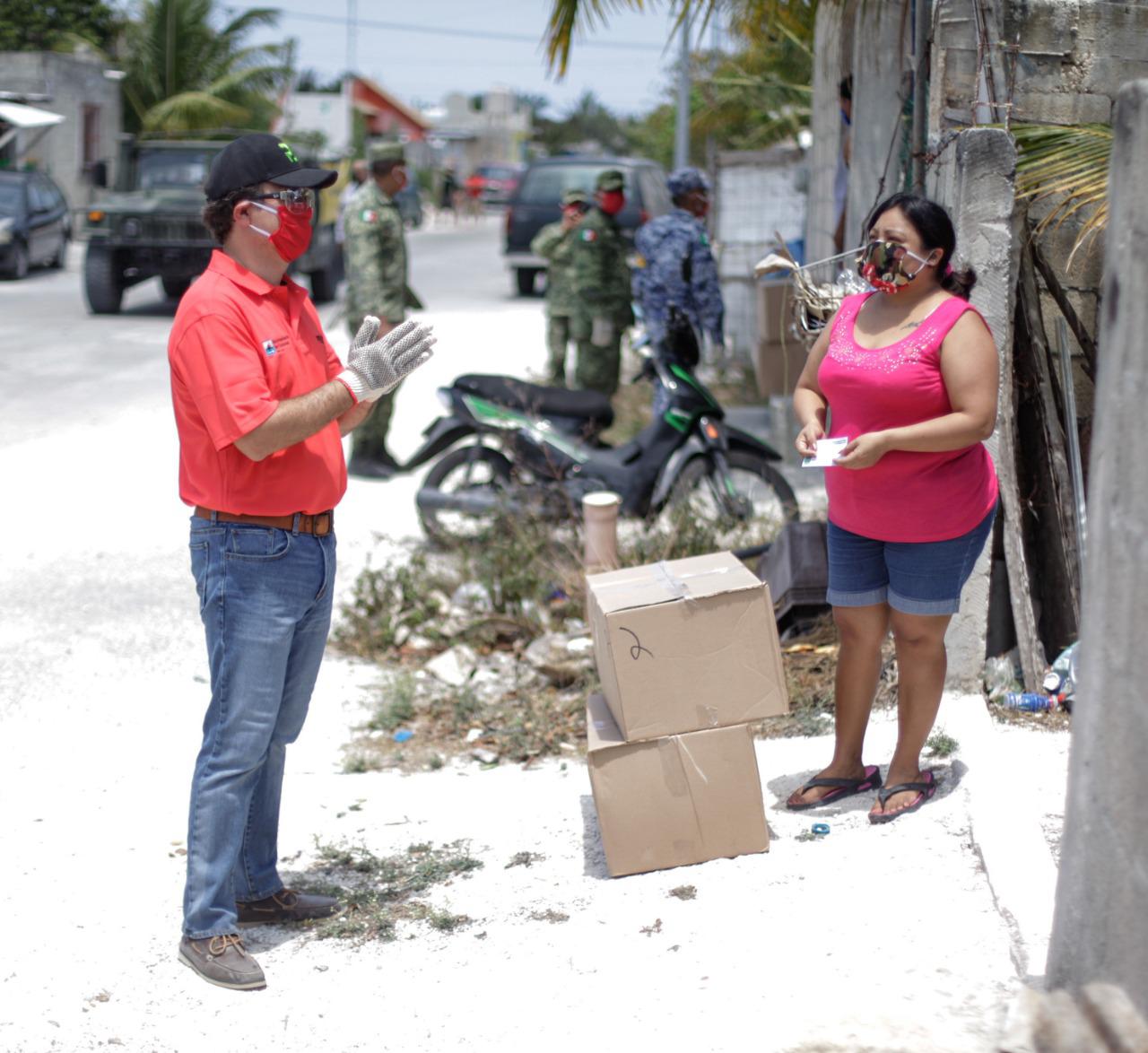 En tiempo récord, Cozumel entregará más de 42,000 apoyos alimentarios: Pedro Joaquín