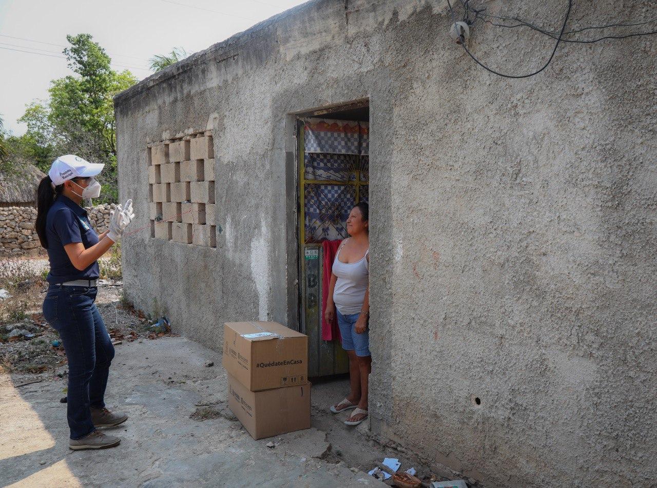 Encabeza Laura Fernández entrega de más apoyos alimentarios en Leona Vicario