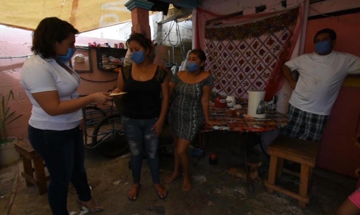 Reyna Durán dona su sueldo a familias afectadas de manera económica por coronavirus