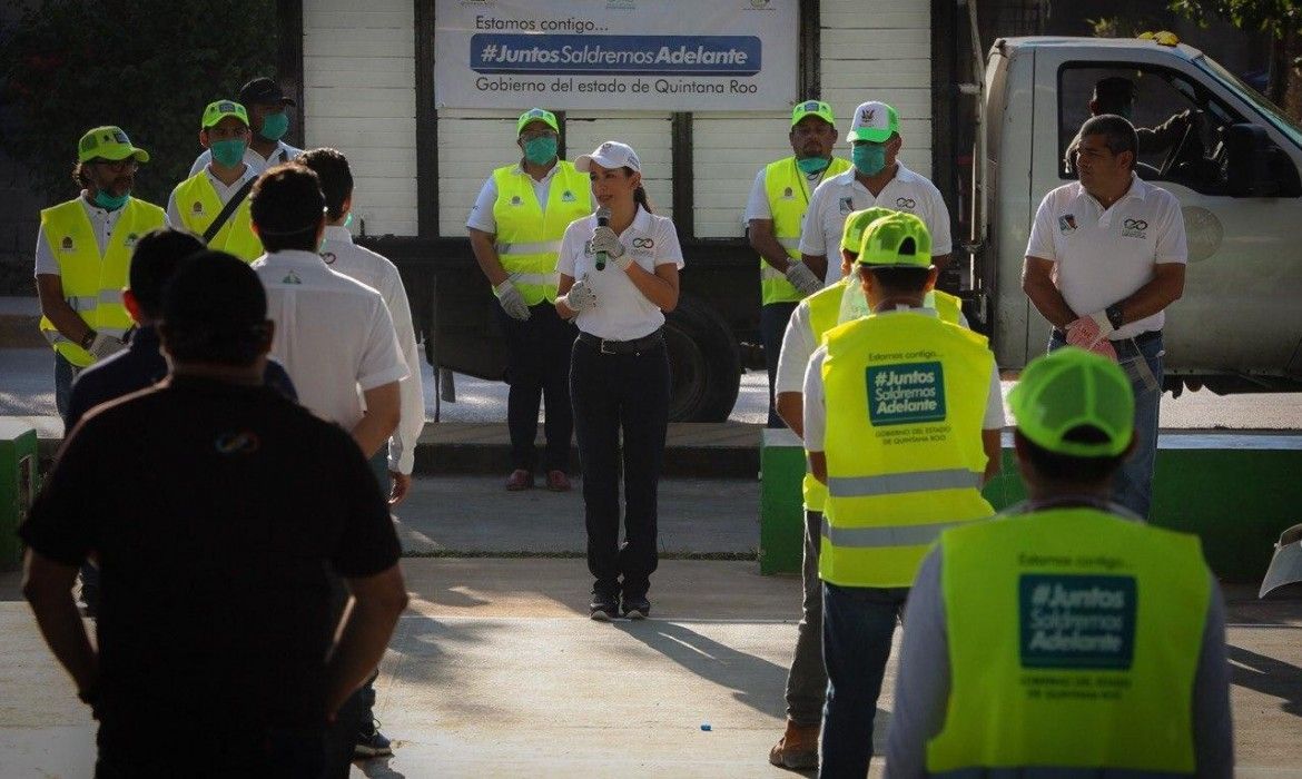 Encabeza Laura Fernández entrega de apoyos alimentarios en Leona Vicario