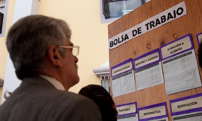 ¿PEOR EL REMEDIO QUE LA ENFERMEDAD? | En USA, se perdieron 565 empleos por cada muerte por Covid; en QR, 1064 formales por cada fallecido
