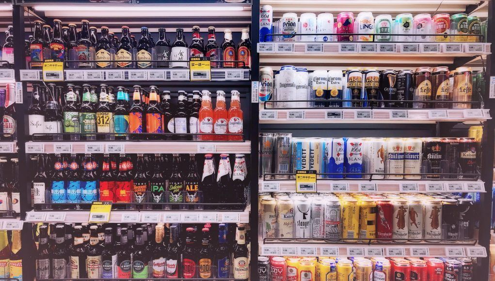 Restringen venta de bebidas alcohólicas en todo el estado; sólo se venderá entre las 10 y las 16.59 horas