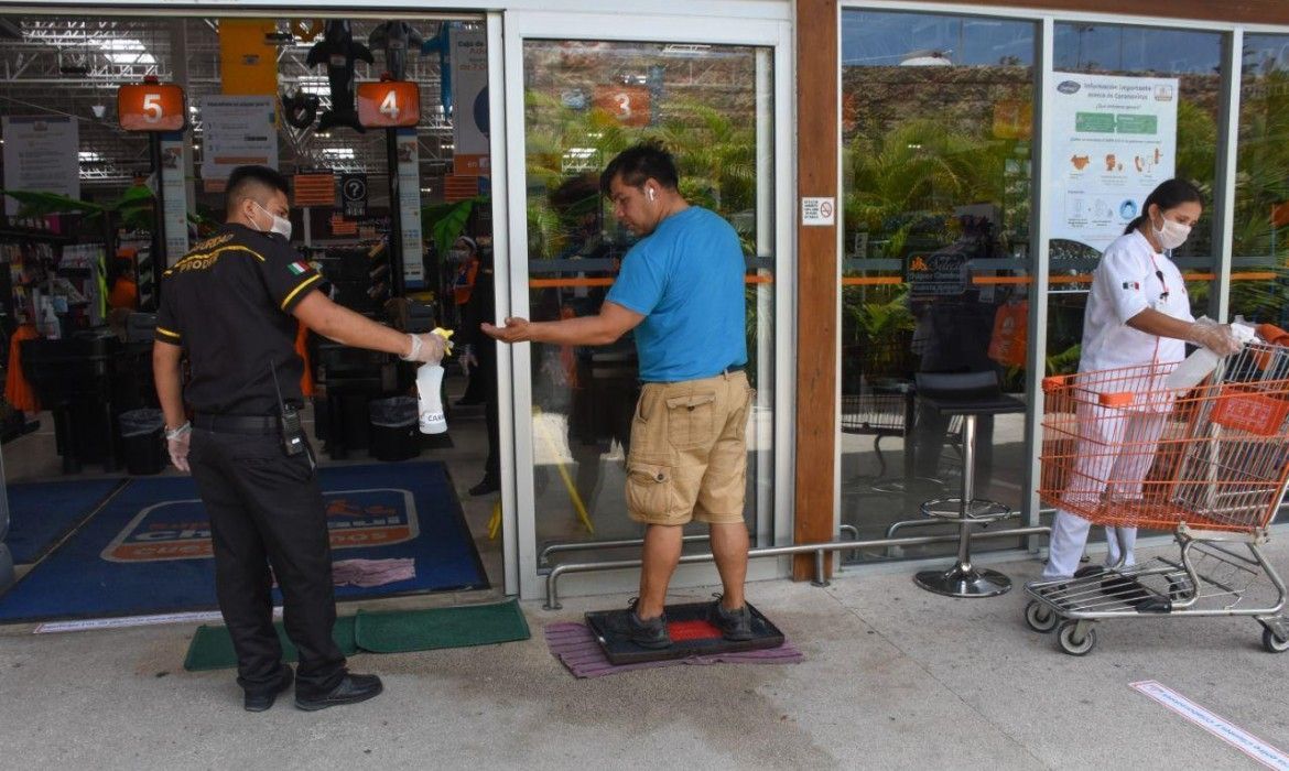 53 casos de coronavirus en un día; la mayor cifra diaria en QR | Otro fallecido en OPB