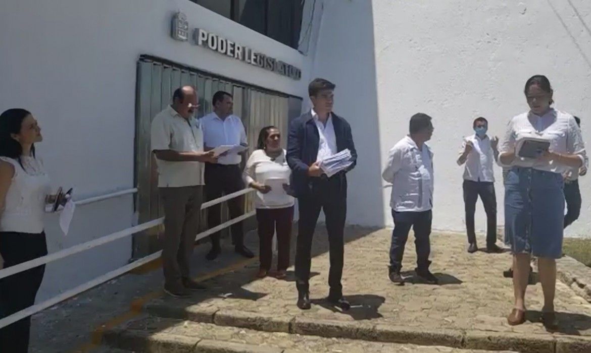 GUERRA TOTAL EN EL CONGRESO | Gustavo Miranda dice que podrían llamar a suplentes de diputados que no se presenten a sesiones