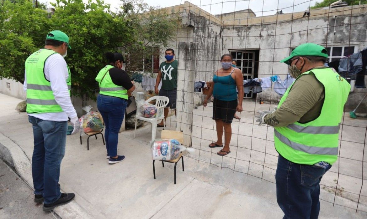 Inicia Gobierno de Laura Fernández nueva entrega de apoyo alimentario en cabecera municipal de Puerto Morelos