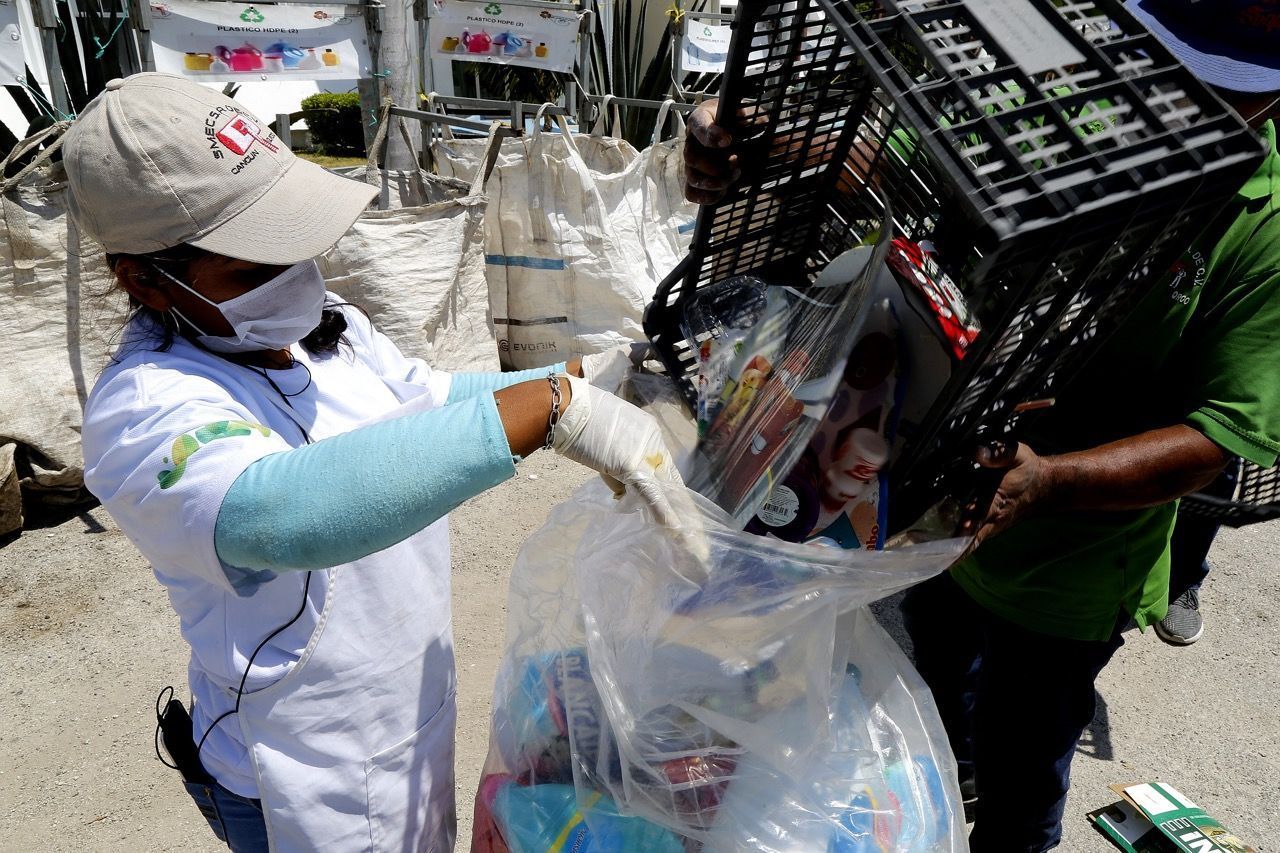 Retoma Gobierno de Cancún jornada de reciclatón con medidas sanitarias