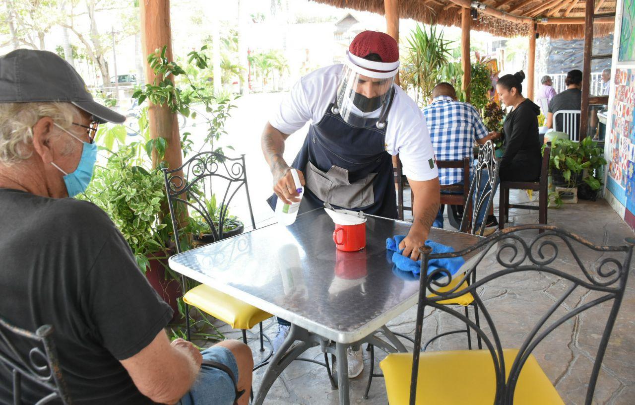 Gobierno estatal pone al sur en color naranja, y permite que se duplique parte de la actividad económica y social