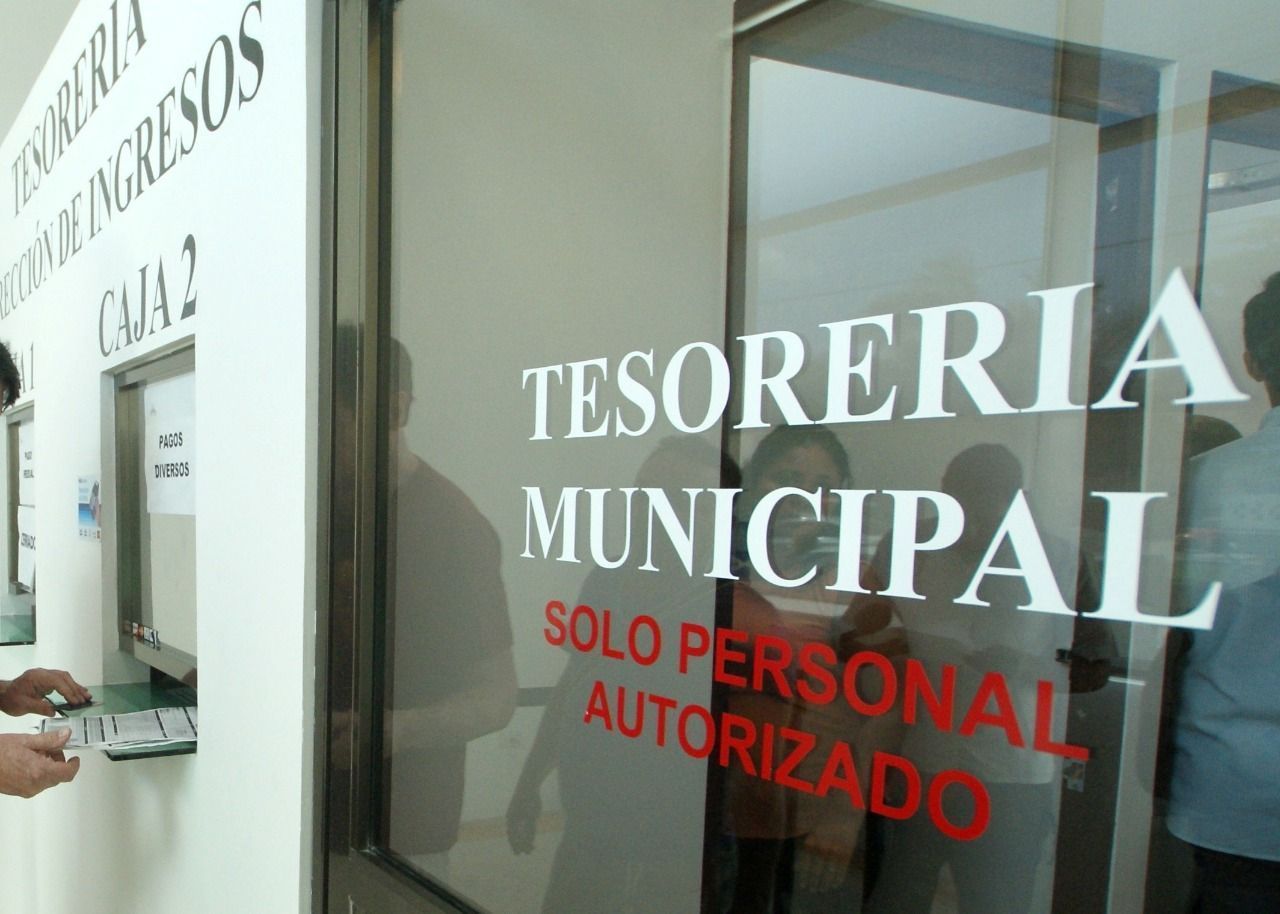Laura Fernández suspende temporalmente recaudación en efectivo en Puerto Morelos, como medida contra Covid 19
