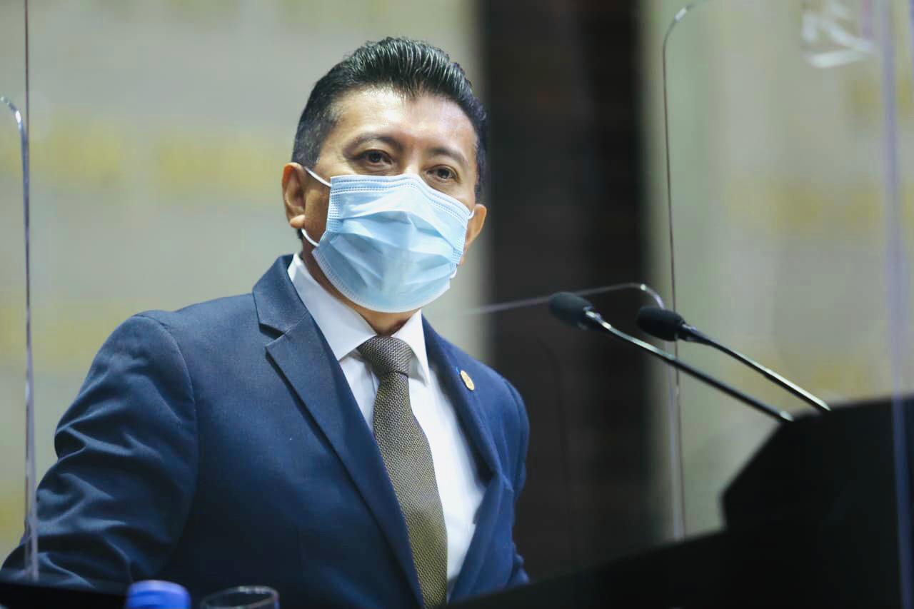 Chucho Pool se convierte en anti AMLO | Califica de “servil e indigna” la política exterior del Presidente