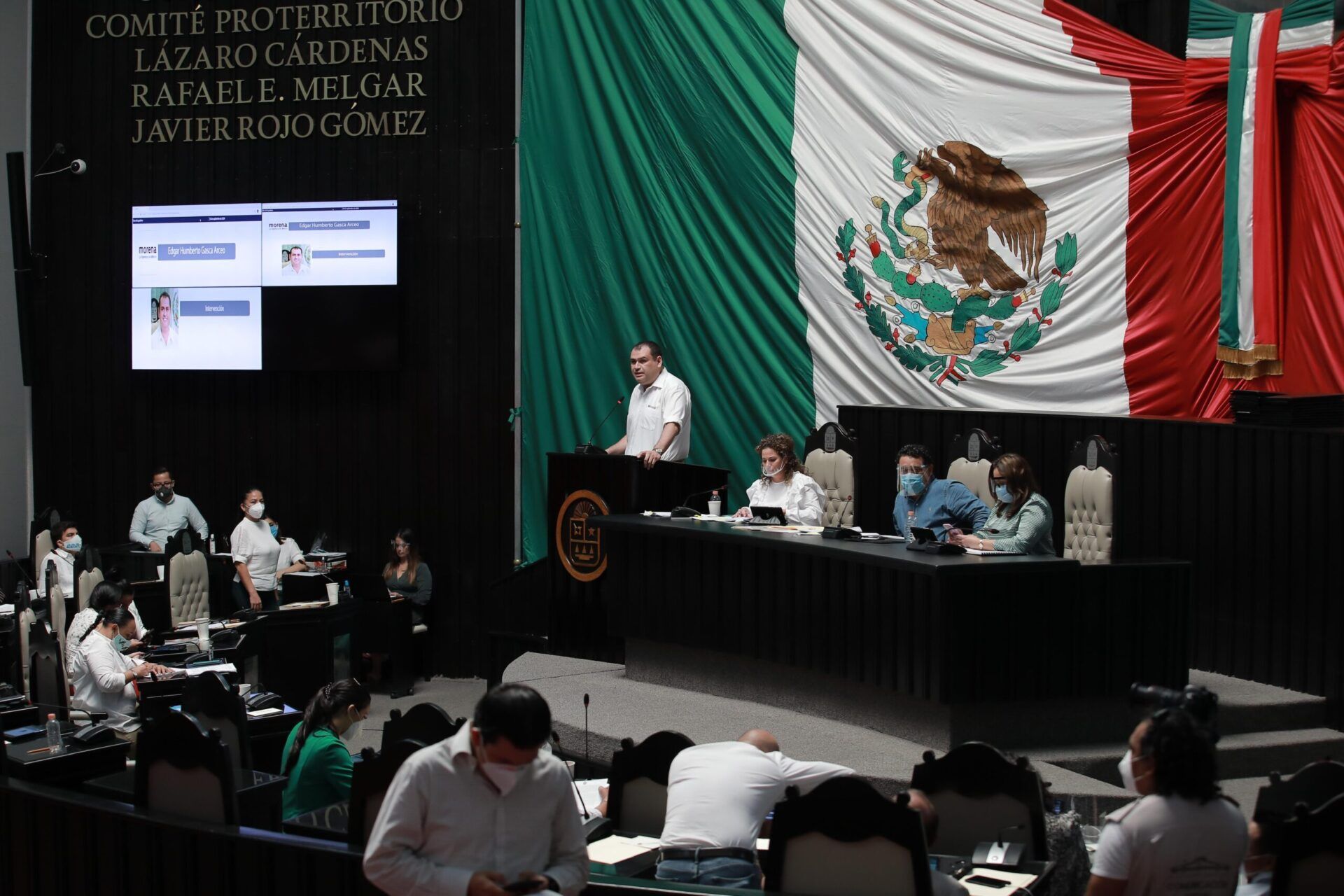 Exhorta Congreso a regularizar salarios de químicos del sector salud