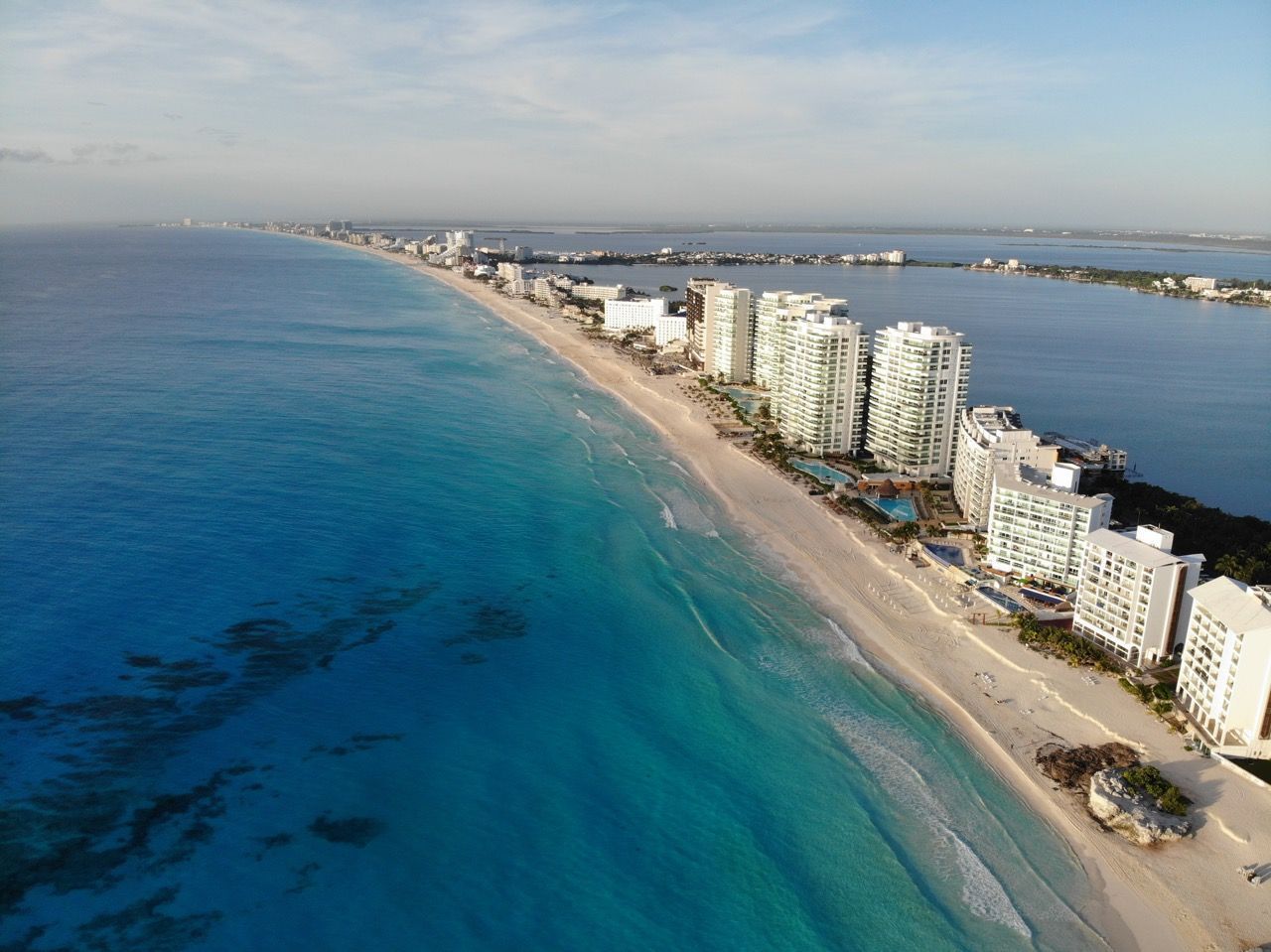 En el día de inicio del semáforo amarillo, Cancún supera los 5 mil casos de Covid