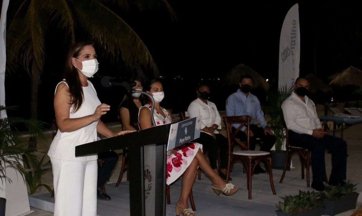 Logra Cancún certificación “Playa Platino” para Las Perlas, Chac Mool, Ballenas y Del Niño